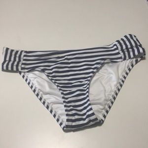 NWOT Vineyard Vines for Target swim bottoms